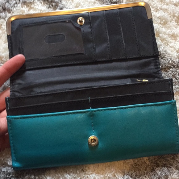 Teal wallet - Picture 2 of 4